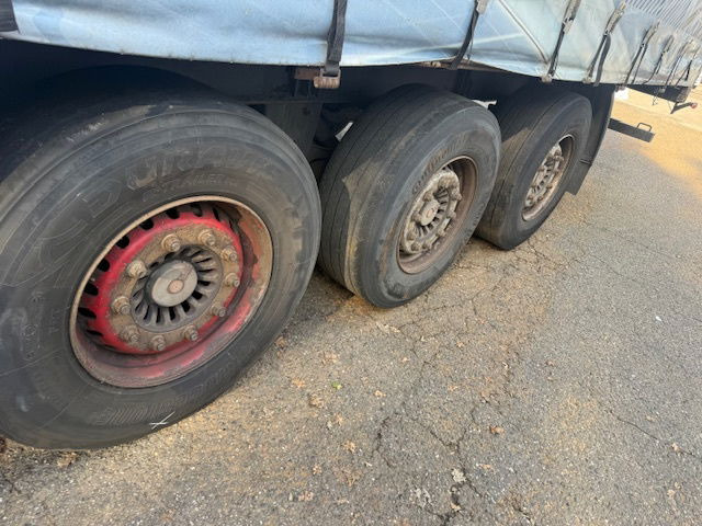 Pacton Saf Schijfremmen - Тентований напівпричіп: фото 5 Pacton Saf Schijfremmen - Тентований напівпричіп: фото 5