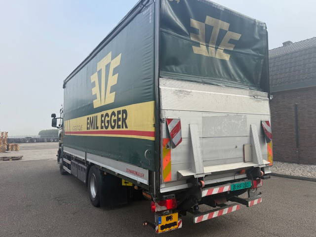 Scania R450 - Тентована вантажівка: фото 3 Scania R450 - Тентована вантажівка: фото 3