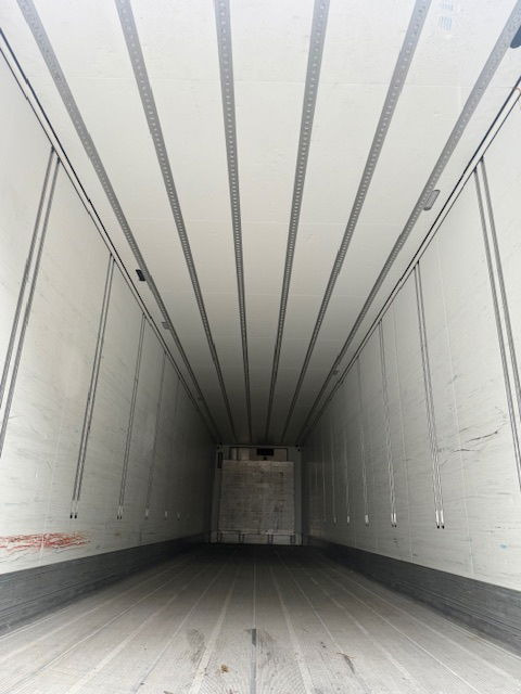 Schmitz Cargobull Thermoking SLXe 300 weinig uren Laadklep Liftas - Рефрижератор напівпричіп: фото 5 Schmitz Cargobull Thermoking SLXe 300 weinig uren Laadklep Liftas - Рефрижератор напівпричіп: фото 5