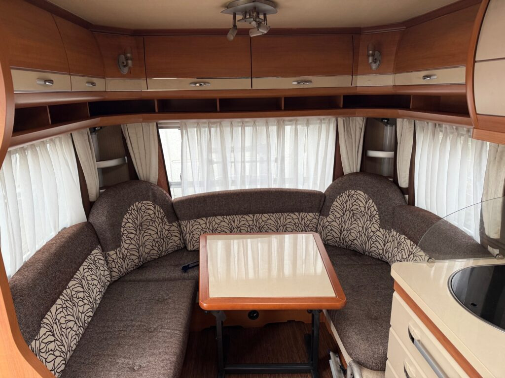 Hobby Excellent 460 UFe 2013 - Причіп дача: фото 5 Hobby Excellent 460 UFe 2013 - Причіп дача: фото 5