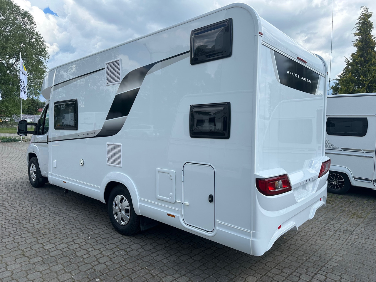 Hobby Optima T65 HKM Ontour 2024 - Напівінтегрований автобудинок: фото 4 Hobby Optima T65 HKM Ontour 2024 - Напівінтегрований автобудинок: фото 4
