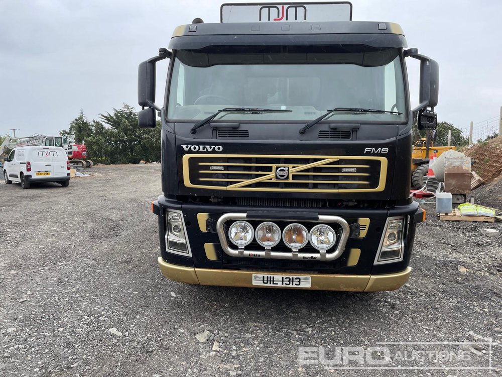 2003 Volvo FM9 300 - Самоскид вантажівка: фото 2 2003 Volvo FM9 300 - Самоскид вантажівка: фото 2