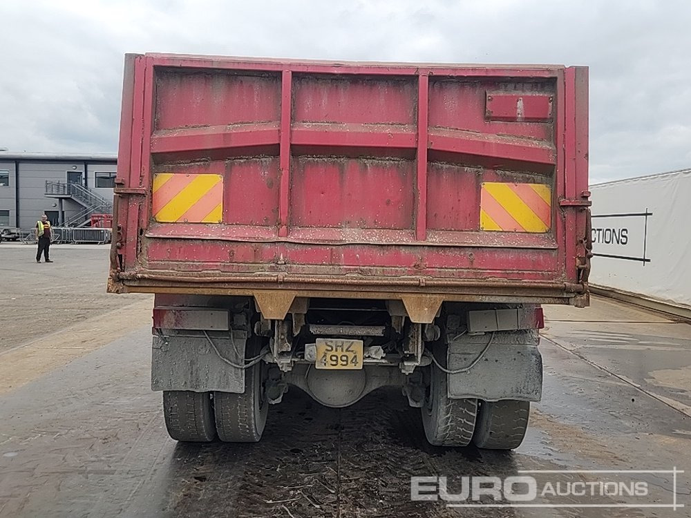 2004 Volvo 8x4 Tipper, Manual Gearbox, Looby Body - Самоскид вантажівка: фото 4 2004 Volvo 8x4 Tipper, Manual Gearbox, Looby Body - Самоскид вантажівка: фото 4