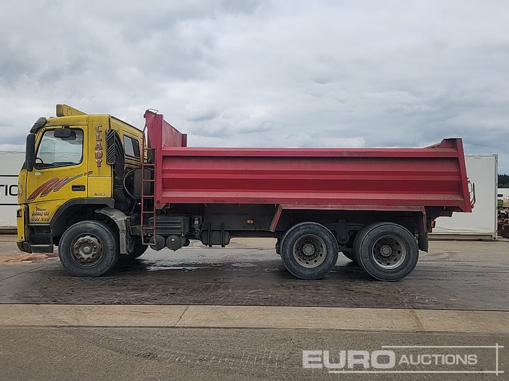 2004 Volvo 8x4 Tipper, Manual Gearbox, Looby Body - Самоскид вантажівка: фото 2 2004 Volvo 8x4 Tipper, Manual Gearbox, Looby Body - Самоскид вантажівка: фото 2