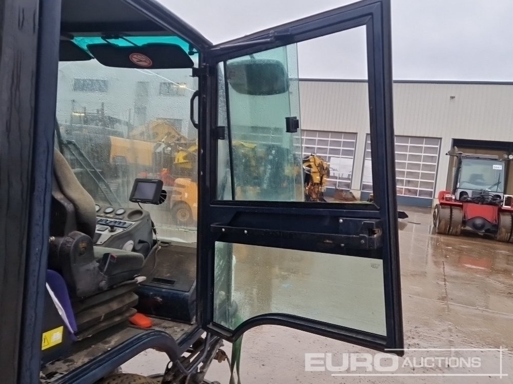 Підмітально-прибиральна машина 2005 Mathieu Yno Azura2: фото 24 Підмітально-прибиральна машина 2005 Mathieu Yno Azura2: фото 24