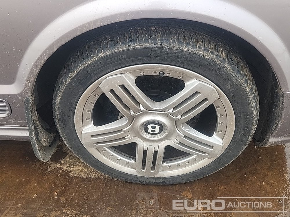 Легковий автомобіль 2006 Bentley Arnage: фото 11