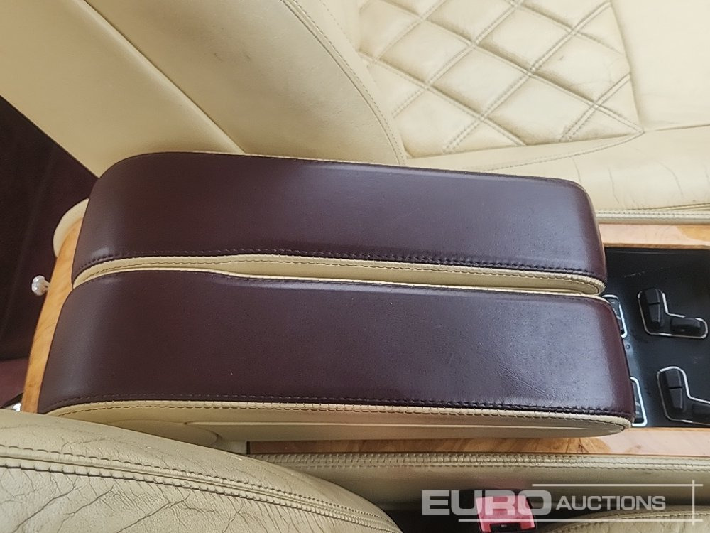 Легковий автомобіль 2006 Bentley Arnage: фото 21