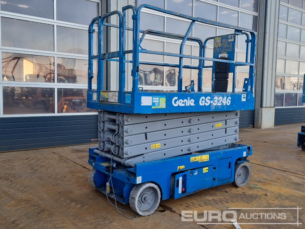 2006 Genie GS3246 - Підйомник: фото 1 2006 Genie GS3246 - Підйомник: фото 1