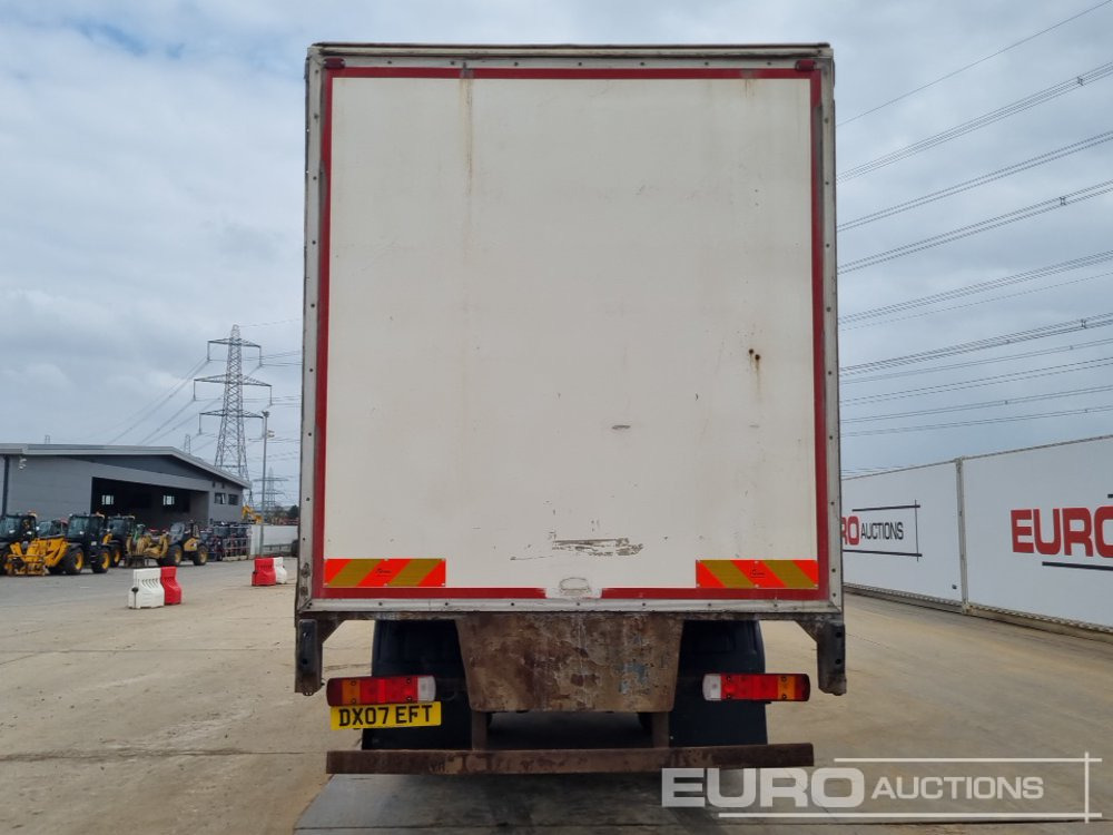 2007 Scania P270 - Тентована вантажівка: фото 4 2007 Scania P270 - Тентована вантажівка: фото 4
