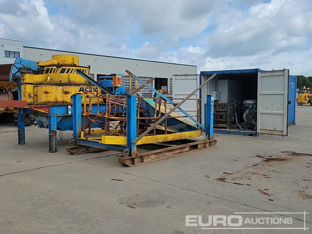 2008 Pilot Crushtec VS-AC210 Static Cone Crusher, 20' Container, Control Box Unit, Spare Motor & Crushing Parts - Дробарка: фото 3 2008 Pilot Crushtec VS-AC210 Static Cone Crusher, 20' Container, Control Box Unit, Spare Motor & Crushing Parts - Дробарка: фото 3