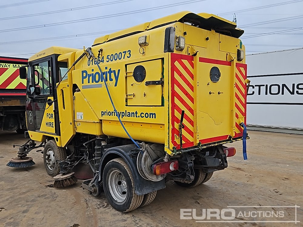 2009 Scarab 4x2 Road Sweeper, Automatic Gearbox (Reg. Docs. Available) - Підмітально-прибиральна машина: фото 3 2009 Scarab 4x2 Road Sweeper, Automatic Gearbox (Reg. Docs. Available) - Підмітально-прибиральна машина: фото 3