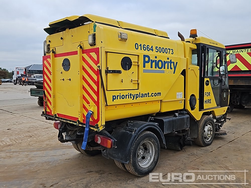 2009 Scarab 4x2 Road Sweeper, Automatic Gearbox (Reg. Docs. Available) - Підмітально-прибиральна машина: фото 5 2009 Scarab 4x2 Road Sweeper, Automatic Gearbox (Reg. Docs. Available) - Підмітально-прибиральна машина: фото 5