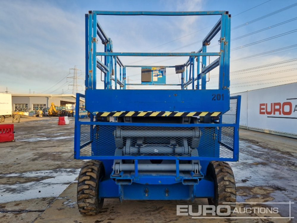 2010 Genie GS3384 - Підйомник: фото 4 2010 Genie GS3384 - Підйомник: фото 4