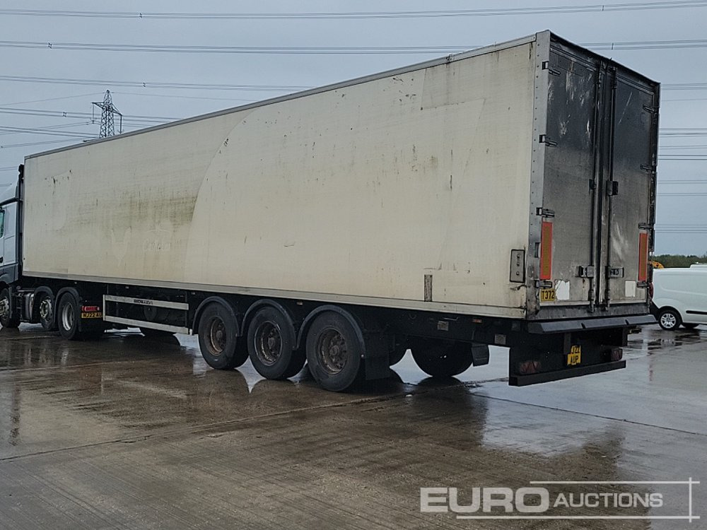 2010 Montracon Tri Axle Refrigeratoin Trailer (Plating Certificate Available) - Рефрижератор напівпричіп: фото 3 2010 Montracon Tri Axle Refrigeratoin Trailer (Plating Certificate Available) - Рефрижератор напівпричіп: фото 3