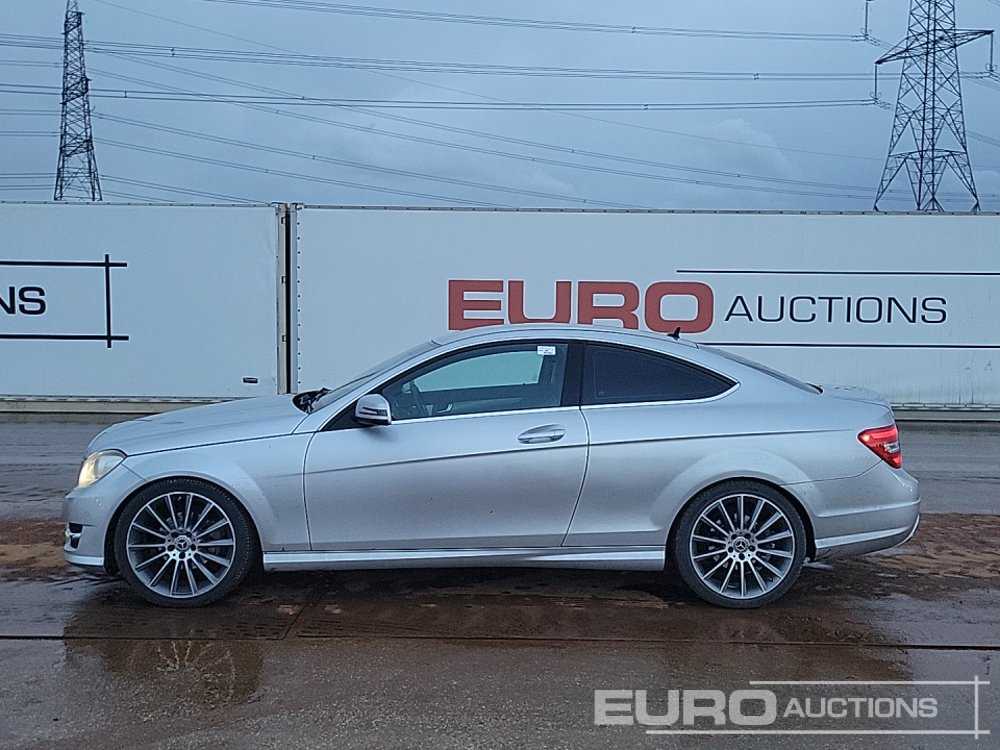 2012 Mercedes C220 CDI - Легковий автомобіль: фото 2 2012 Mercedes C220 CDI - Легковий автомобіль: фото 2