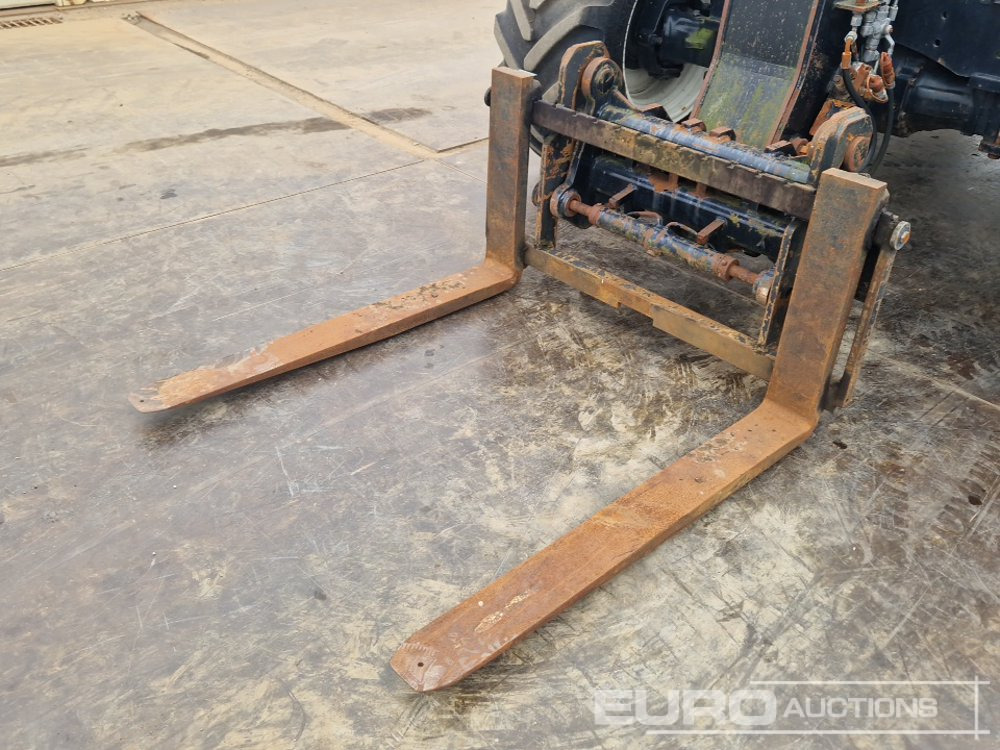 Навантажувач телескопічний 2012 New Holland LM5040: фото 13
