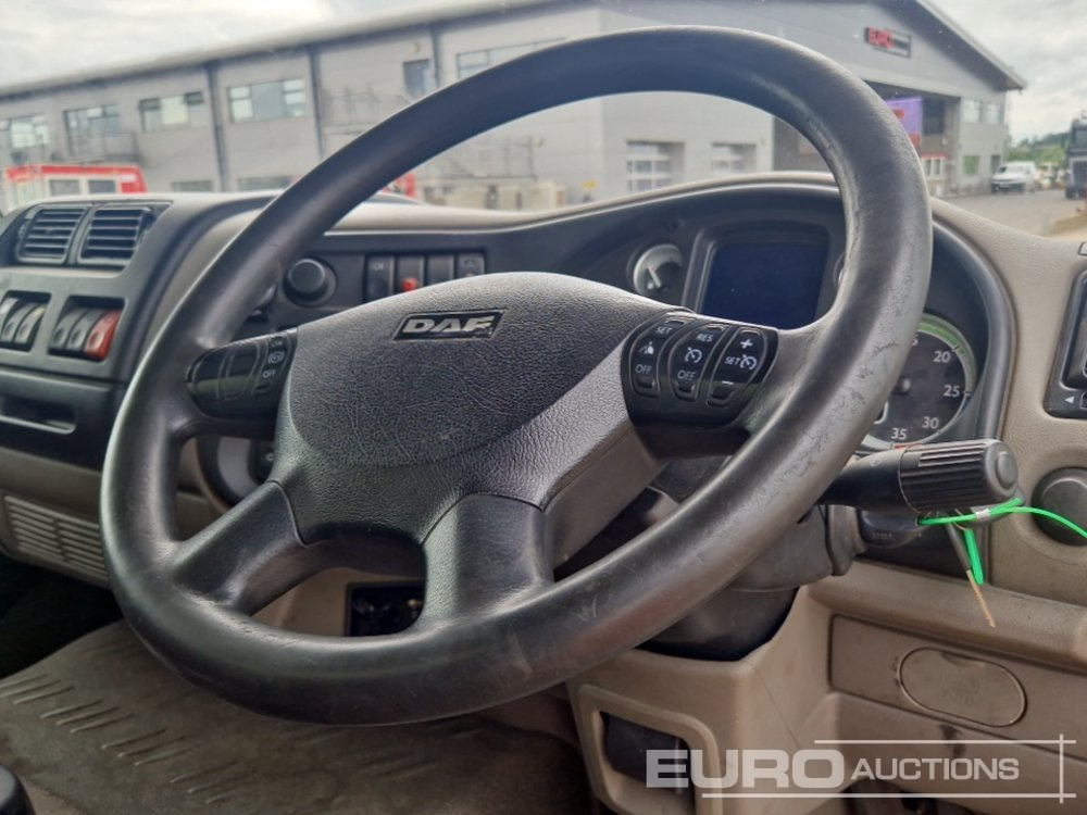 Тентована вантажівка 2013 DAF LF45.210: фото 27