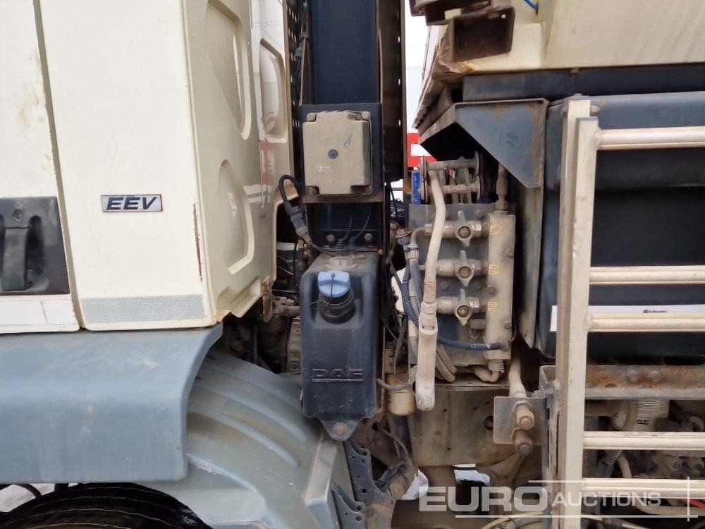 Підмітально-прибиральна машина 2013 DAF LF55.220: фото 13