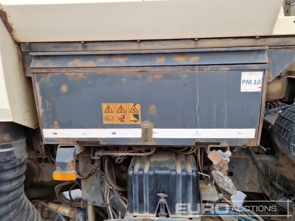 Підмітально-прибиральна машина 2013 DAF LF55.220: фото 25
