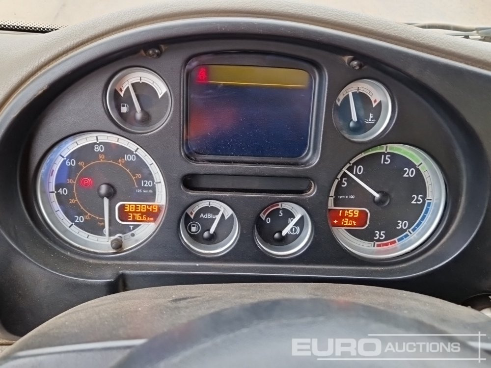 Підмітально-прибиральна машина 2013 DAF LF55.220: фото 42