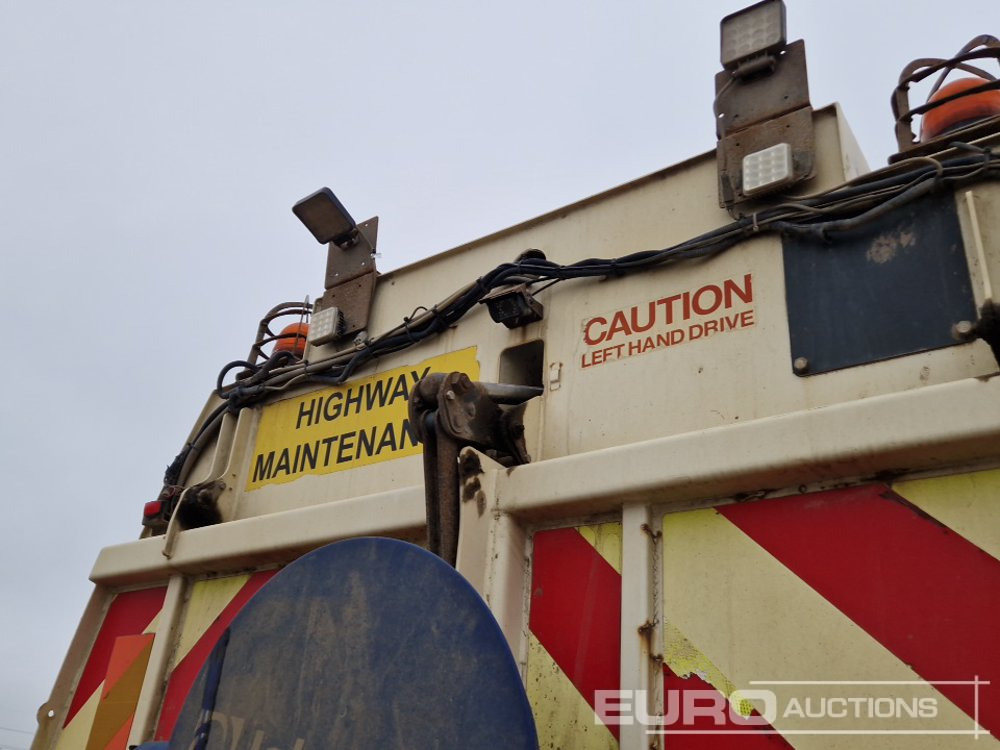 Підмітально-прибиральна машина 2013 DAF LF55.220: фото 21