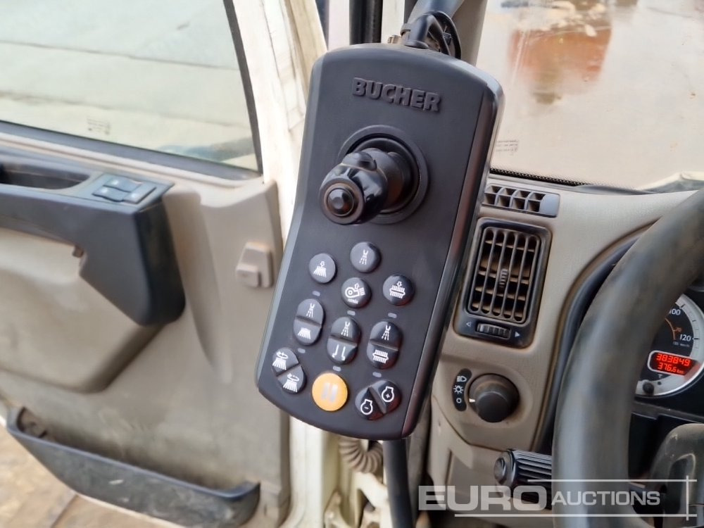 Підмітально-прибиральна машина 2013 DAF LF55.220: фото 39
