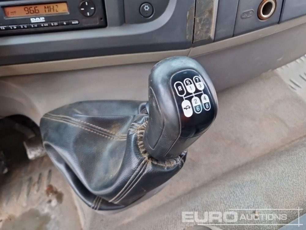 Підмітально-прибиральна машина 2014 DAF LF 220 FA: фото 38 Підмітально-прибиральна машина 2014 DAF LF 220 FA: фото 38