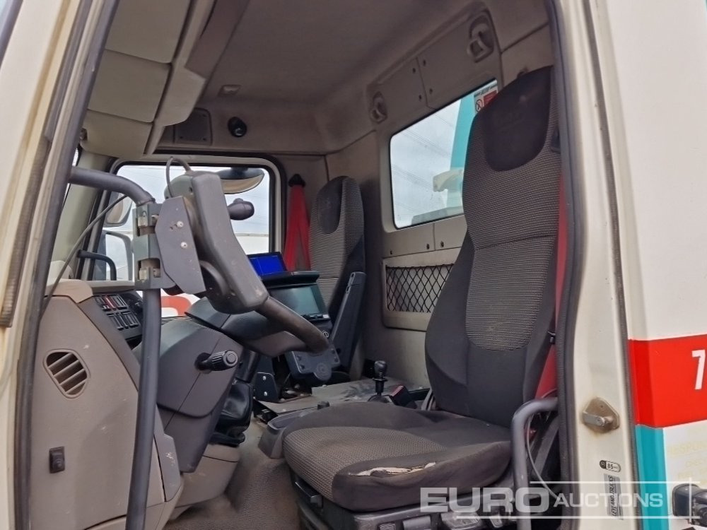 Підмітально-прибиральна машина 2014 DAF LF 220 FA: фото 33 Підмітально-прибиральна машина 2014 DAF LF 220 FA: фото 33