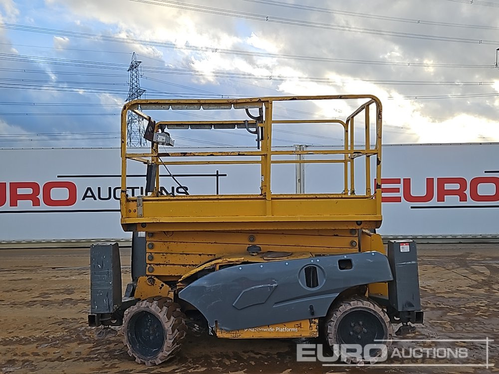 2014 Haulotte Compact 12DX - Ножичний підйомник: фото 2 2014 Haulotte Compact 12DX - Ножичний підйомник: фото 2