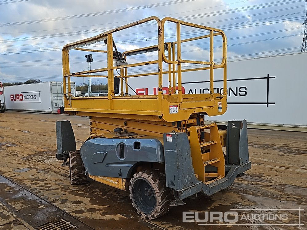 2014 Haulotte Compact 12DX - Ножичний підйомник: фото 3 2014 Haulotte Compact 12DX - Ножичний підйомник: фото 3