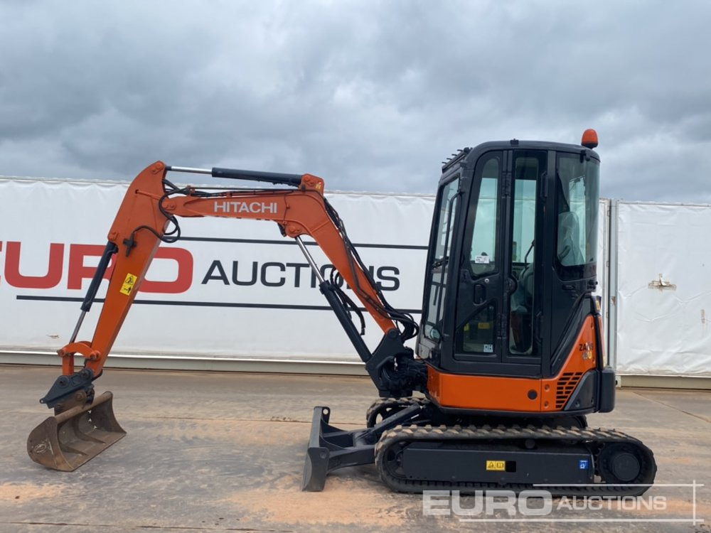 2014 Hitachi ZX29U-3 CLR - Міні-екскаватор: фото 2 2014 Hitachi ZX29U-3 CLR - Міні-екскаватор: фото 2