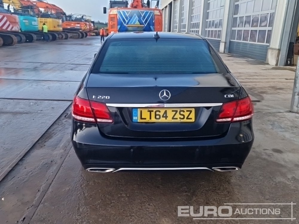 2014 Mercedes E220 - Легковий автомобіль: фото 4 2014 Mercedes E220 - Легковий автомобіль: фото 4