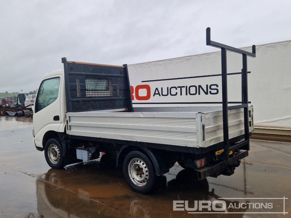2014 Toyota Dyna - Легка бортова вантажівка: фото 3 2014 Toyota Dyna - Легка бортова вантажівка: фото 3