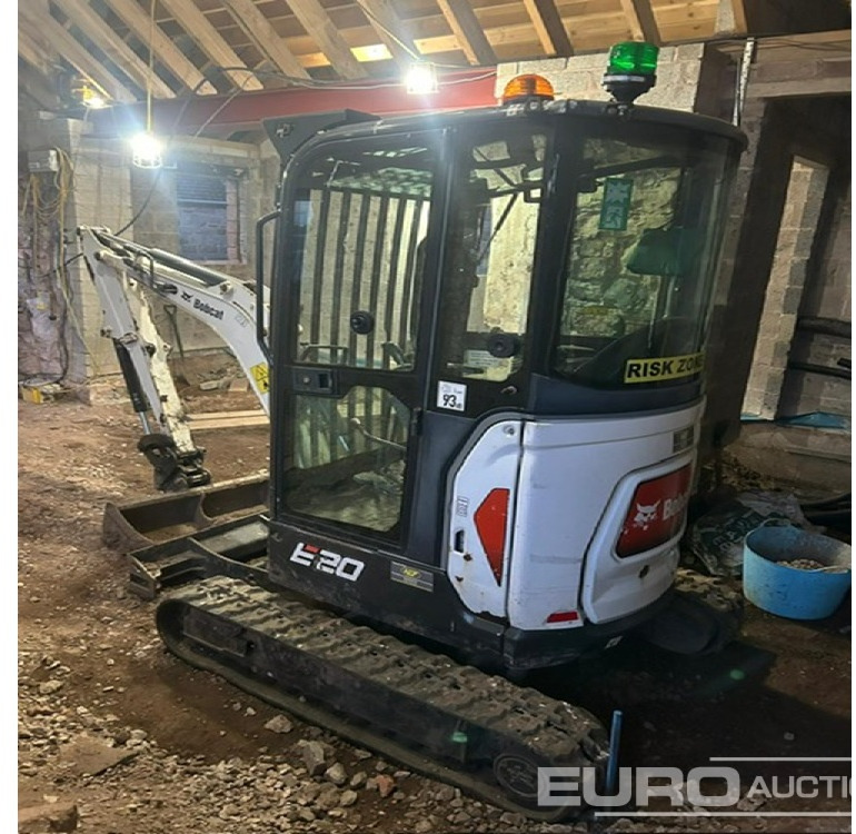 2015 Bobcat E20 - Міні-екскаватор: фото 2 2015 Bobcat E20 - Міні-екскаватор: фото 2