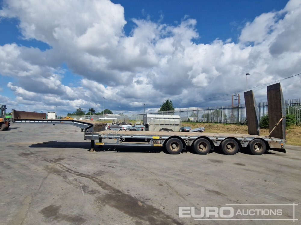 2015 Faymonville F-S44-1ALN - Низькорамна платформа напівпричіп: фото 2 2015 Faymonville F-S44-1ALN - Низькорамна платформа напівпричіп: фото 2
