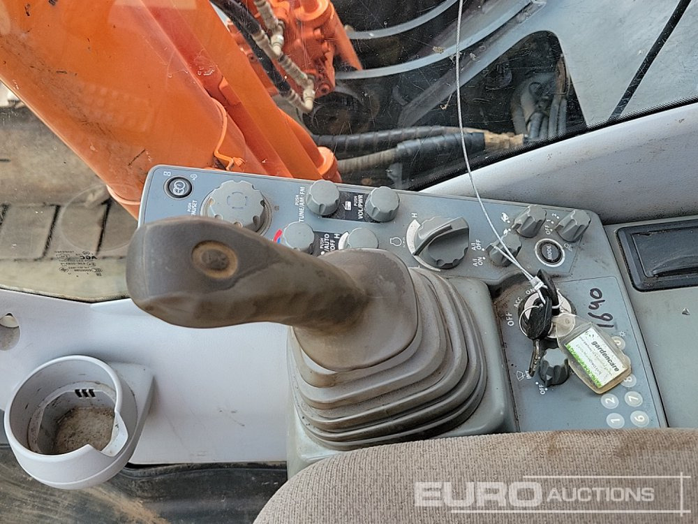 Гусеничний екскаватор 2015 Hitachi ZX210LC-5B: фото 50