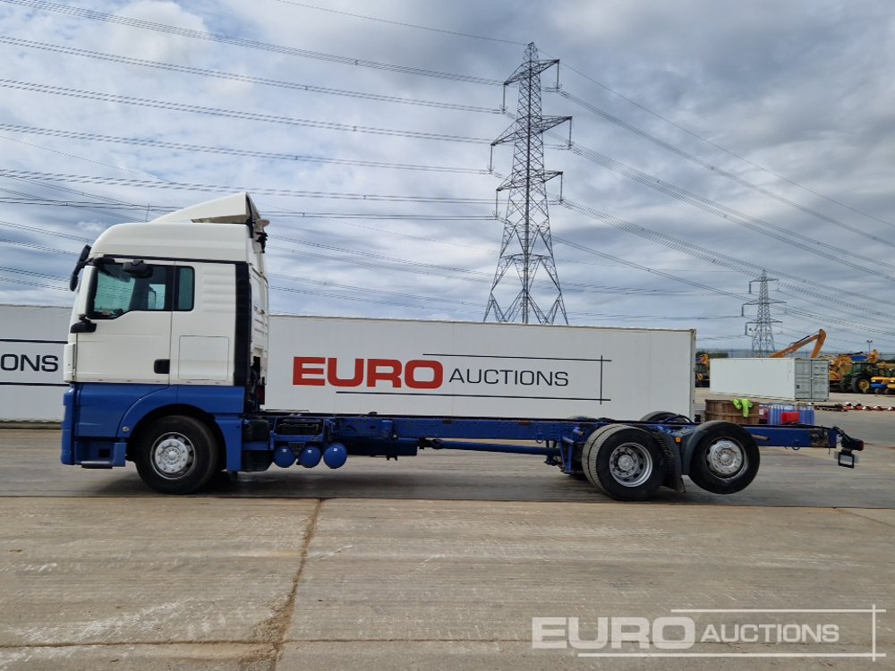 2015 MAN TGX26.440 - Вантажівка шасі: фото 2 2015 MAN TGX26.440 - Вантажівка шасі: фото 2