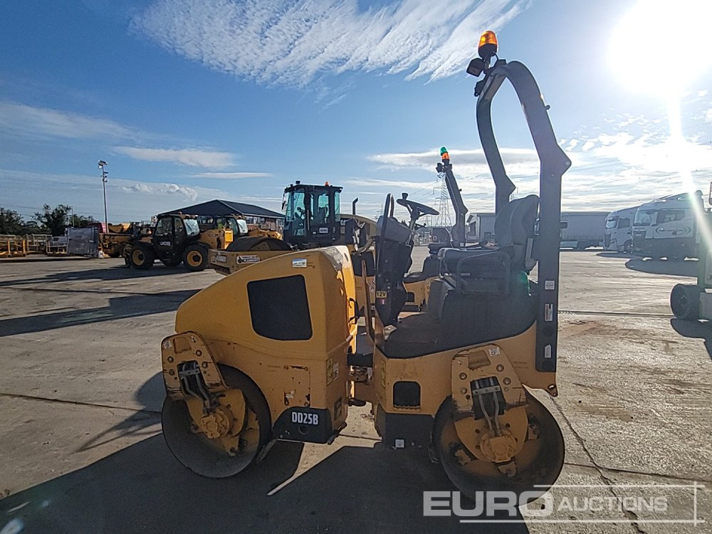 2015 Volvo DD25B - Дорожній каток: фото 2 2015 Volvo DD25B - Дорожній каток: фото 2