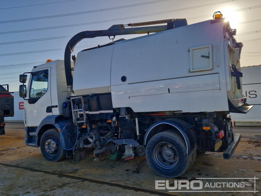 2016 DAF LF220 - Підмітально-прибиральна машина: фото 3 2016 DAF LF220 - Підмітально-прибиральна машина: фото 3