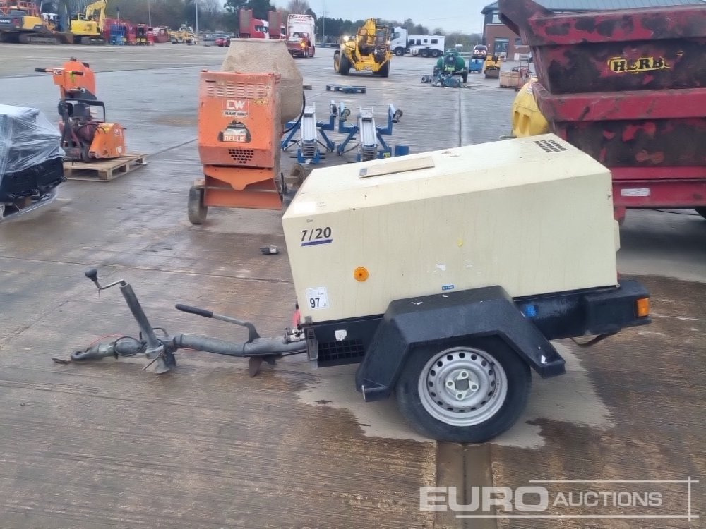 2016 Doosan 720 - Повітряний компресор: фото 2 2016 Doosan 720 - Повітряний компресор: фото 2