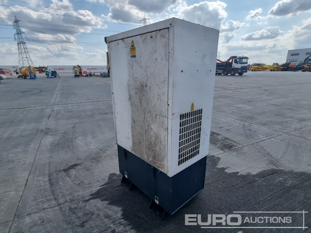 2016 Harrington 12kVA Generator, Kubota Engine - Електричний генератор: фото 5 2016 Harrington 12kVA Generator, Kubota Engine - Електричний генератор: фото 5