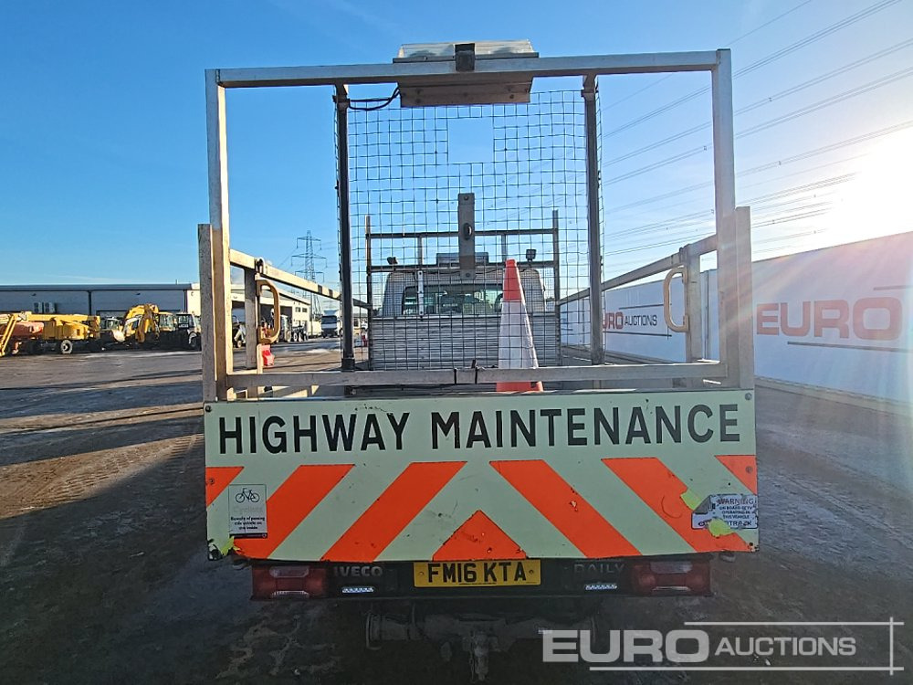 2016 Iveco Daily 35C13 - Легка бортова вантажівка: фото 4 2016 Iveco Daily 35C13 - Легка бортова вантажівка: фото 4