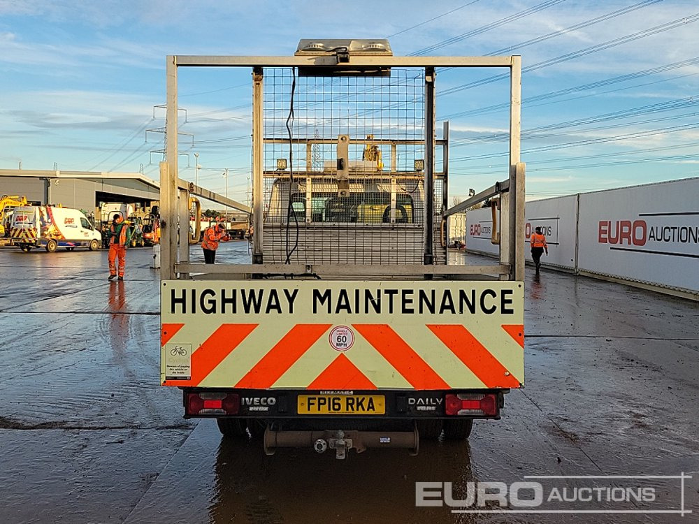 2016 Iveco Daily 35C13 - Легка бортова вантажівка: фото 4 2016 Iveco Daily 35C13 - Легка бортова вантажівка: фото 4