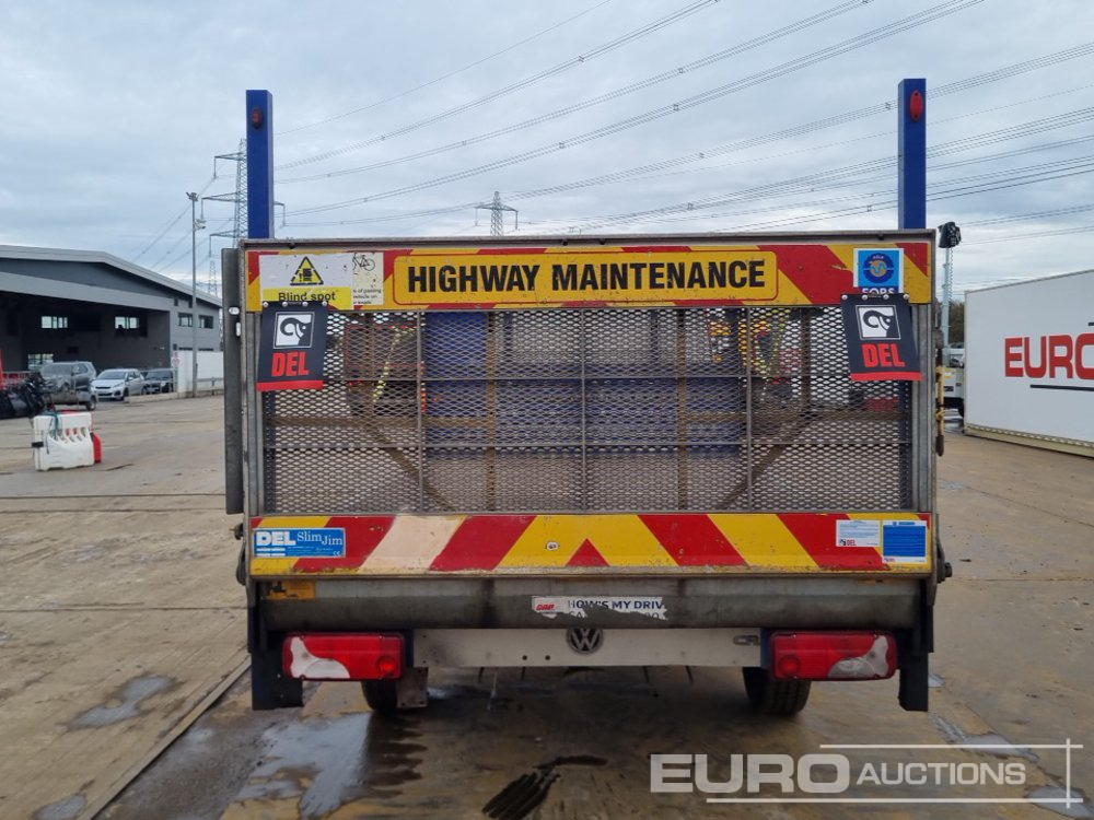 2016 Volkswagen Crafter CR35 - Легка бортова вантажівка: фото 4 2016 Volkswagen Crafter CR35 - Легка бортова вантажівка: фото 4