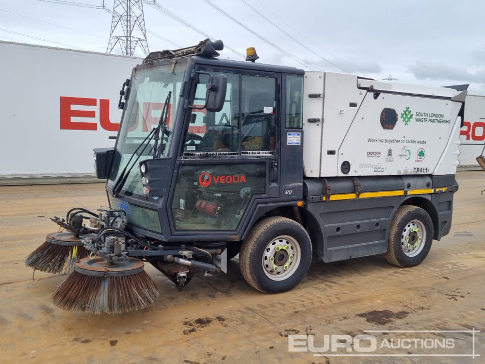 2017 Schmidt 4x2 Road Sweeper, Reverse Camera, A/C - Підмітально-прибиральна машина: фото 1 2017 Schmidt 4x2 Road Sweeper, Reverse Camera, A/C - Підмітально-прибиральна машина: фото 1