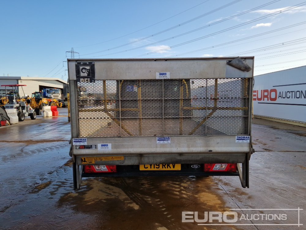 2019 Ford Transit 350 - Легка бортова вантажівка: фото 4 2019 Ford Transit 350 - Легка бортова вантажівка: фото 4
