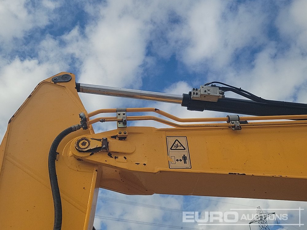 Гусеничний екскаватор 2019 JCB 220XL: фото 23