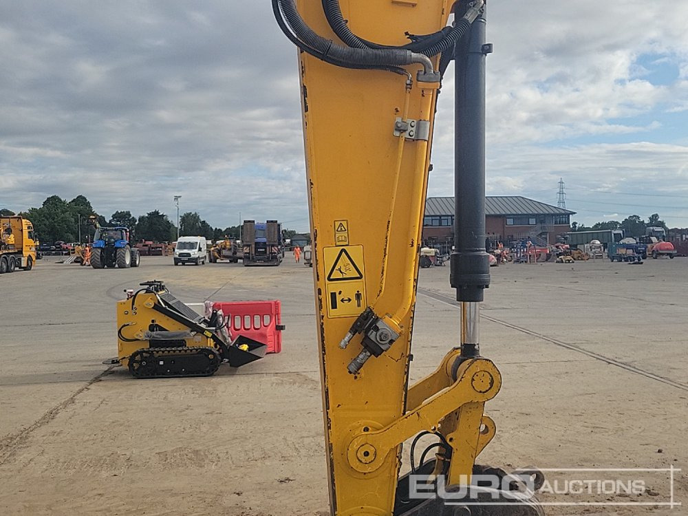 Гусеничний екскаватор 2019 JCB 220XL: фото 19