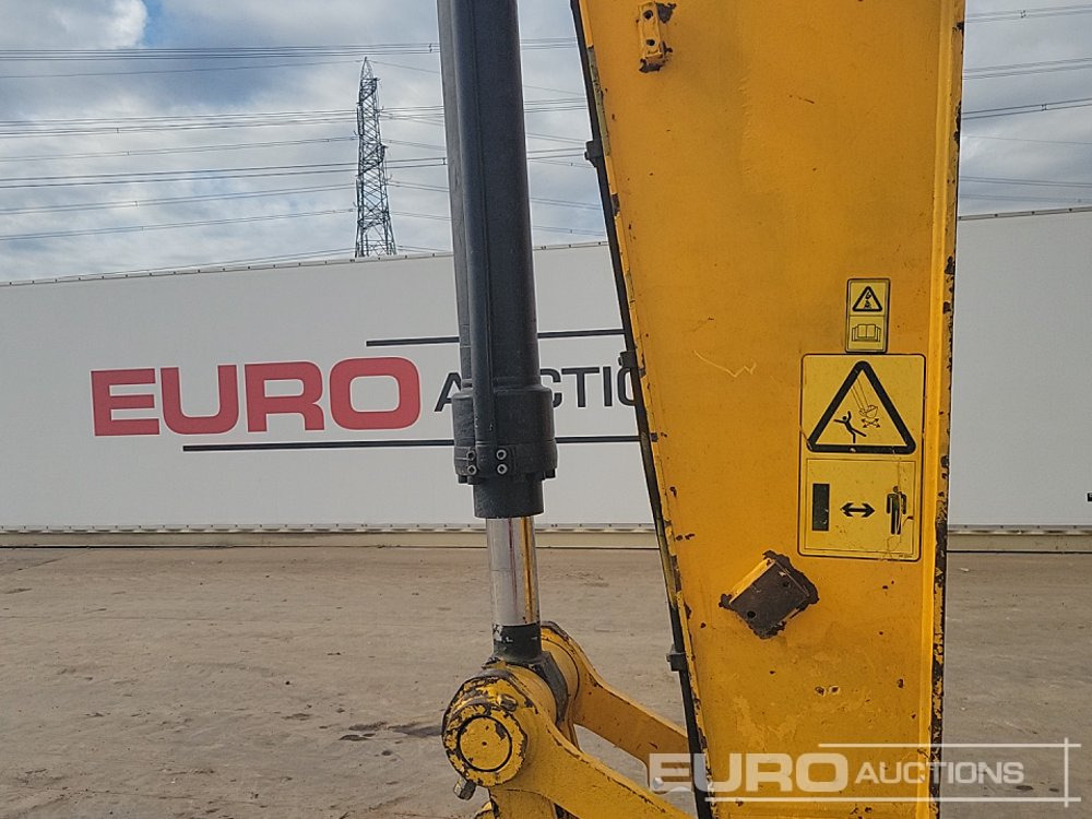 Гусеничний екскаватор 2019 JCB 220XL: фото 22
