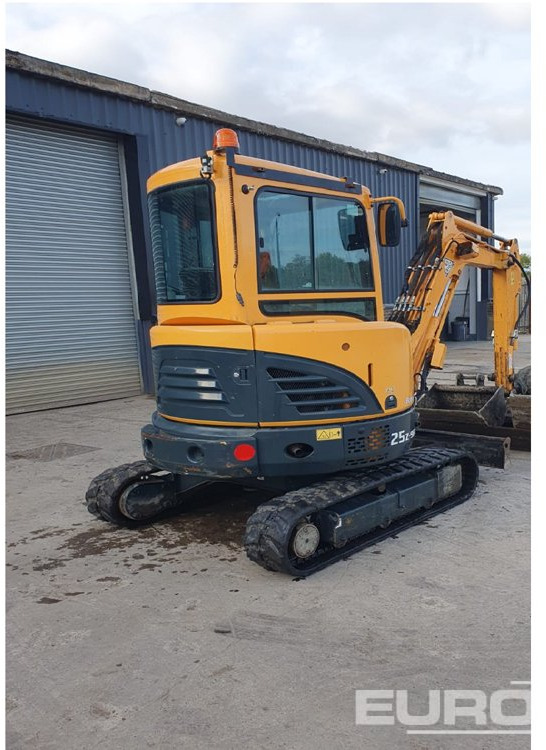 2020 Hyundai R25Z-9AK - Міні-екскаватор: фото 3 2020 Hyundai R25Z-9AK - Міні-екскаватор: фото 3